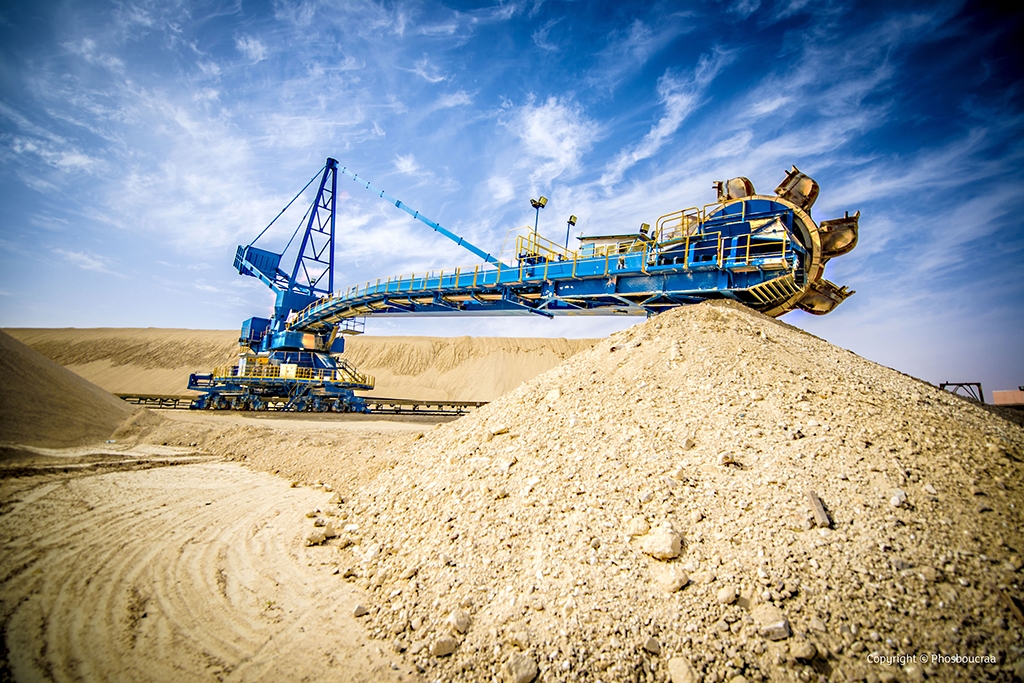 Phosphates et dérivés : les exportations atteignent 99,8 Mds de DH en 2025